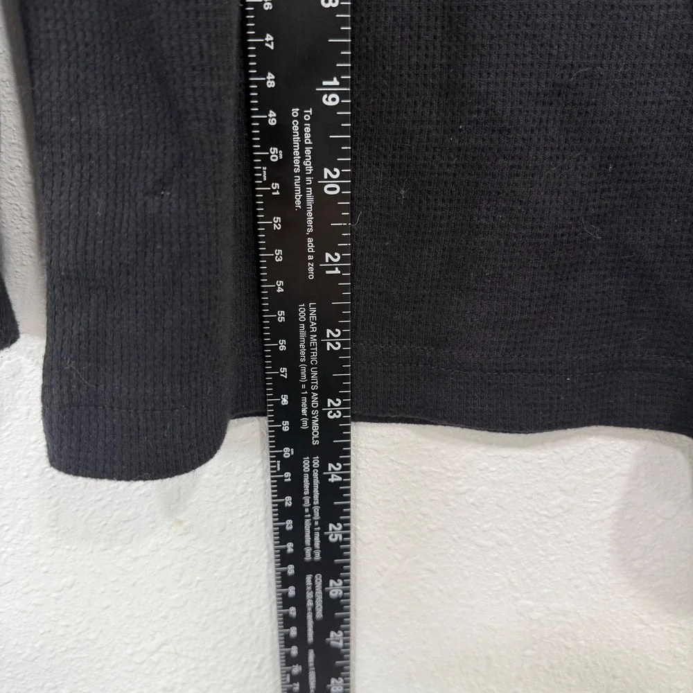 Hurley‎ Boys Medium Black Long Sleeve Waffle Knit Thermal Shirt Logo 6631-023